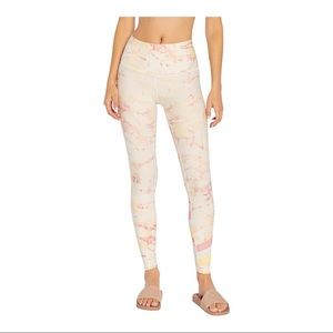 NWT - Wildfox Women's 7/8 Ultra High Rise Legging - SZ S